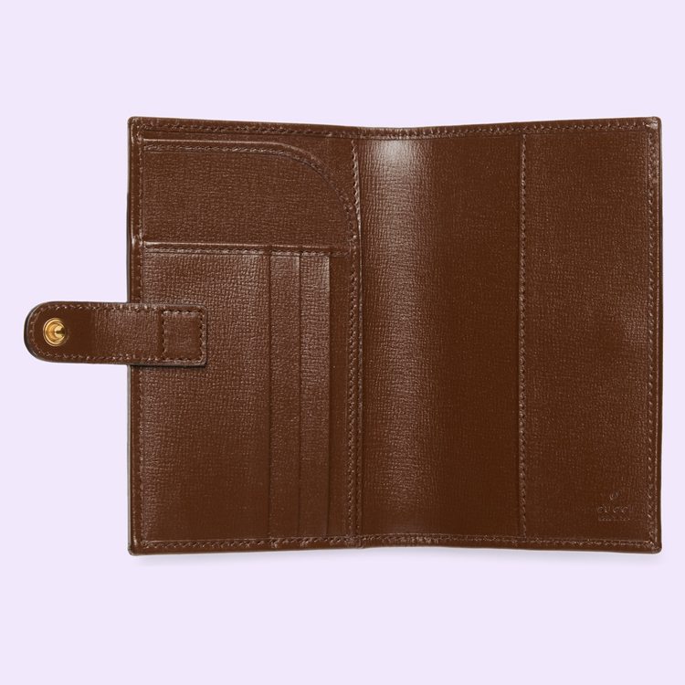724562.92TCG.8563.002.080.0000.Light GG passport case with Interlocking G